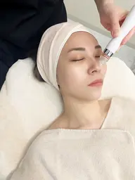 黒ずみ撃退✨毛穴洗浄✨ハイドロフェイシャル💎トルネード毛穴洗浄x抗酸化美容液導入🎵一度できれいを実感💛