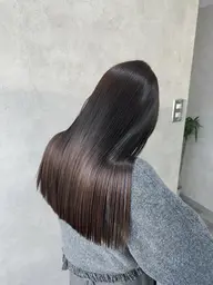 カット＋超高濃度水素トリートメントケア＆縮毛矯正。