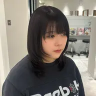 ミディアムヘアカット