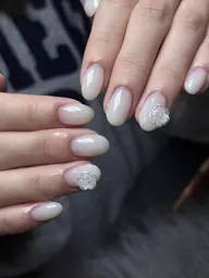 究極の美フォルム✨ちゅるんワンカラー/ラメグラ ¥5500