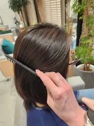 💜脱白髪染め+ハイライト+トリートメント 白髪をぼかしながら立体感をプラス。柔らかさのある大人カラーに💜