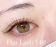 付け心地◎大人気フラットラッシュ〈140本〉(エクステオフ別途700円/LEDオフ1200円)