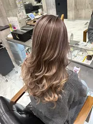 【✨イメージチェンジしたい方に！✨】ハイライトカラー