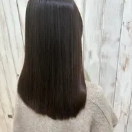 『湿気に負けないにおさまりの良い髪に🧜🏻♀️』縮毛矯正+3stepトリートメント✨