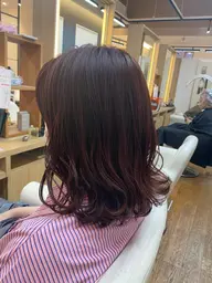 💛ご新規様・営業時間（平日11:00​〜​土日祝10:00​〜​）限定💛カラー＋ハイライト＋トリートメント