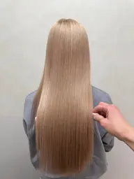 【✨️黒髪卒業✨️】ハイブリーチ➕透明感カラー➕ケアTR 【ハイトーン/ブリーチ/リタッチ/ワンカラー/トリートメント】