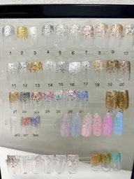 オフあり ハンド💅ラメグラ✨️