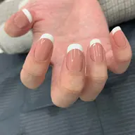 オフ無し【ポリッシュ】ナチュラルフレンチルック⭐︎ケア、スタイリング込み♪ネイリスト世界大会競技種目