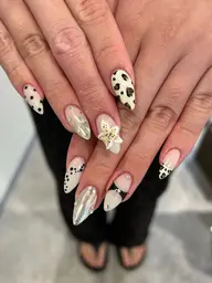 【オフなし】長さ出し(gel)+フルアートコース🌠※補足説明を必ずご確認下さい