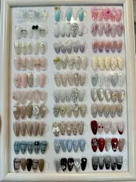 【ハンド】当店キラキラ韓国風ワンホンネイル💅定額コース7980円