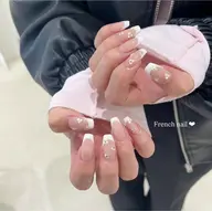 【4月20日11:00オフあり限定】 🎀オフ➕フレンチorカラーグラデーション🎀 ⚠️色指定有 / 白のみ⚠️