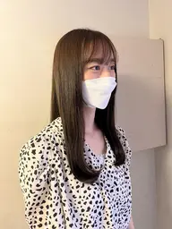 艶ロングヘア カット(ご希望の長さが鎖骨より下の方)
