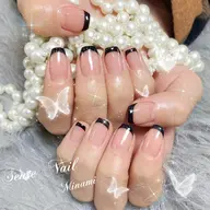 🦋カラーフレンチ/カラーグラデーション(色2個まで)5900【初回ジェルオフ無料ケア込み】