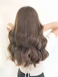 【👑人気No. 1👑】カット＋グロスカラー(フルカラー)＋シルクトリートメント無料サービス🩷ミニモ限定🩷