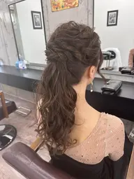 🌟ヘアセット🌟　エクステつけてる場合＋1100円です！時間外ご希望の方は一度ご連絡ください♪（時間外料金あり）