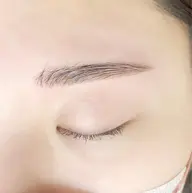 眉毛Wax（間引き＋カット＋メイク仕上げ）