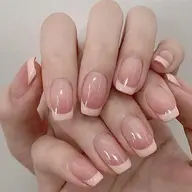 ハンドネイルフレンチ