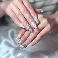 【オープン記念】全メニュー30％OFF（期間限定） パーツ付け放題（持ち込み OK／8​〜​10本デザイン）¥9,900