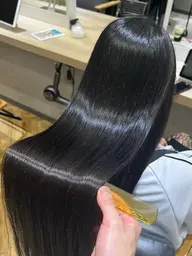 前髪カット + 超音波ケアカラー + 超音波クイックトリートメント🌿