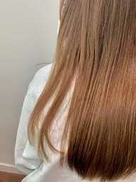 【ミニモ限定クーポン】ブリーチしたくないけどベージュやピンクに!ブリーチ無しWカラー+カット+高保湿トリートメント