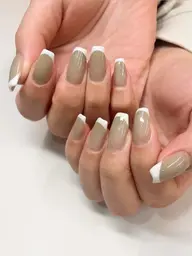 ・王道フレンチネイル(オフなし