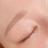 《大人気眉スタイリング》で垢抜けふんわり眉✨駐車場1台完備🅿️/櫛原駅徒歩1分の駅近