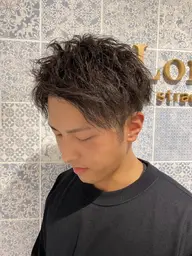 メンズ大人気ツイストパーマ✨メンズカット&ツイストスパイラルパーマ&TOKIOトリートメント❣️