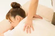 ボディドライマッサージ（もみほぐし）全身＋ヘッドマッサージ＋顔アイケア80分12500円→7800円