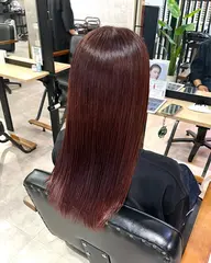 《艶髪おすすめトリートメント🩷》　　　　　　　　　　　　　　　　　カット➕カラー➕4step トリートメント