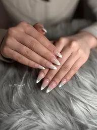 【ネイルモデル】自爪｜フレンチ🩶