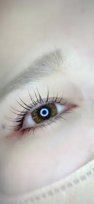 下まつ毛つけ放題