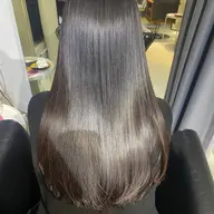 話題のメニュー👀!🌟カット+酸熱トリートメント🌟これで髪の毛もサラサラに😊