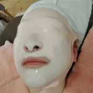 ★  スペシャルな日の前に★リフトアップフェイシャル+デコルテケア+コラーゲンたっぷりパック