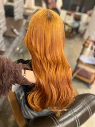 『高校卒業生限定』黒髪卒業♪垢抜けワンブリーチ＋カラー＋TR