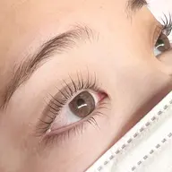 🎀人気NO.3🎀(まつ毛)パリジェンヌラッシュリフトorまつ毛パーマ  上下 保湿コーティング付き