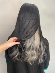 🌷インナーカラー(ブリーチ込)+全体カラー＋カット＋2stepトリートメント＋プチヘッドスパ＋アイロン仕上げ🌷