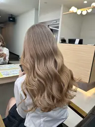 【ダメージレス✨】ケアブリーチ使用 𝐖𝐜𝐨𝐥𝐨𝐫+𝐭𝐫𝐞𝐚𝐭𝐦𝐞𝐧𝐭