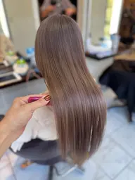 🎍【4月限定☆特別価格】🎍🌈カット+アディクシーカラー ¥6500