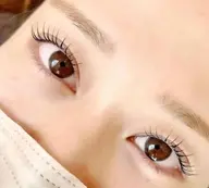 《🍓平日限定・ご新規様⏰》 似合わせまつげパーマ （ナチュラル/韓国風/束間)　-100円ok🌟