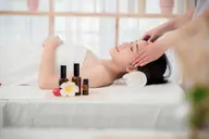 大人気✨️【温活デトックスコース】100分🕊🌱よもぎ蒸し40分➕温活アロマトリートメント・揉みほぐし60分🌳