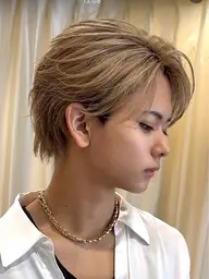 【期間限定価格！】ブリーチリタッチ+高発色カラー✨️