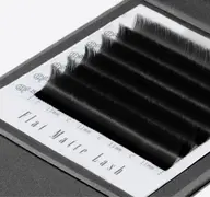 【22日限定マツエク】60分コース フラットラッシュ オフは+¥1.000です。オフしてからつけます。