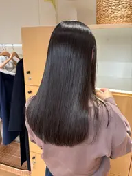 🍎カット+オイルストレート+トリートメント🍎