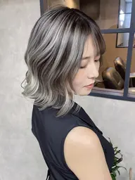 カット＋バレイヤージュ【陰影のある外国人風スタイル】