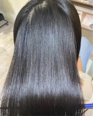 柔らかな質感の縮毛矯正+ULTOWAトリートメント