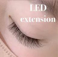 LEDマツエク🎀平日限定✨️【3Dボリュームラッシュ100束まで】💖⏱90分