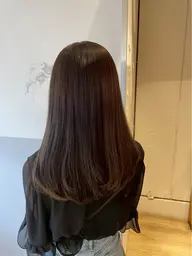 毛先を整えるメンテナンスカット