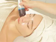 【リフトアップ・小顔✨】痛みのない次世代小顔マシン(顔・首)60分