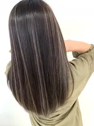 ハイライト、ローライト➕トリートメント🌟