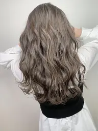 3Dハイライト＋カット＋外国人風カラー￥18500⇒￥14500